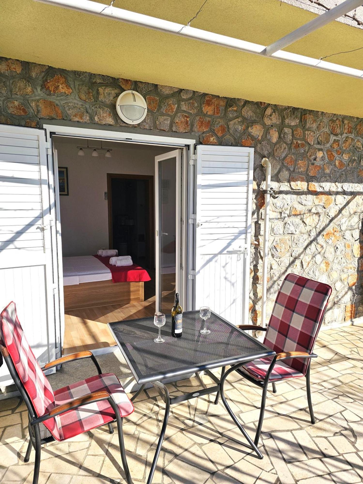 Apartments Lidija سفيتي يوراي المظهر الخارجي الصورة